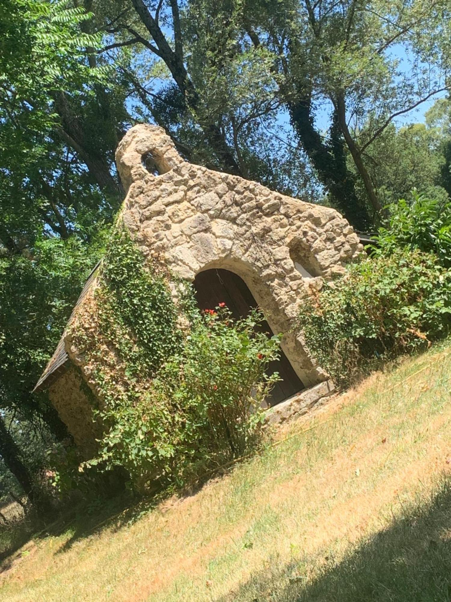 Moulin De Champrond -Montmirail -Sarthe Bed & Breakfast Exterior photo