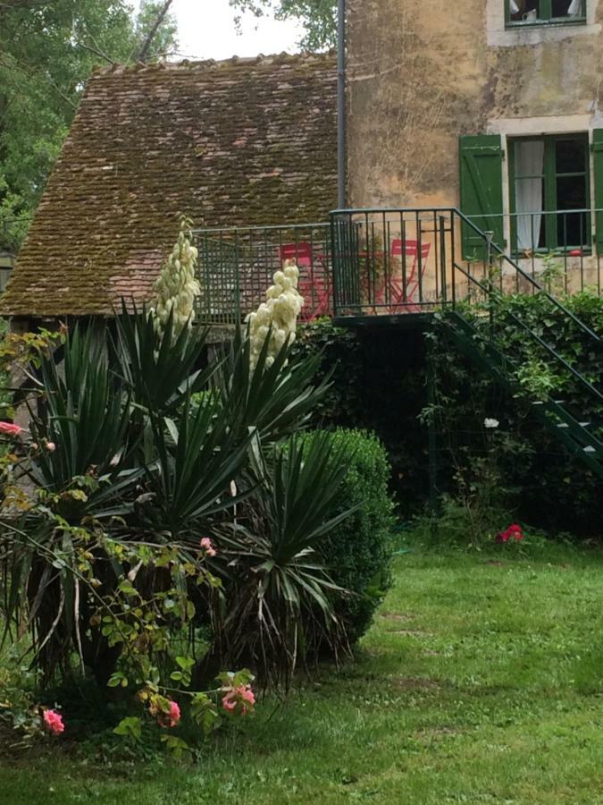Moulin De Champrond -Montmirail -Sarthe Bed & Breakfast Exterior photo