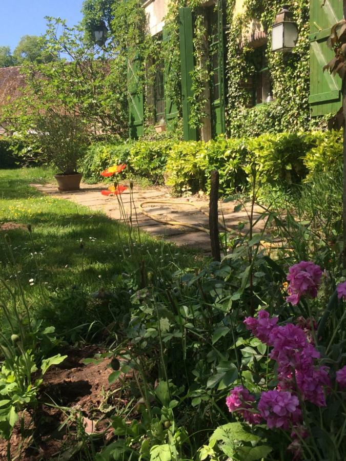 Moulin De Champrond -Montmirail -Sarthe Bed & Breakfast Exterior photo
