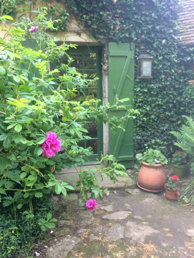 Moulin De Champrond -Montmirail -Sarthe Bed & Breakfast Exterior photo